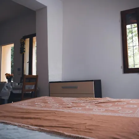 Peterpan, Direttamente Sulla Piazza Appartement