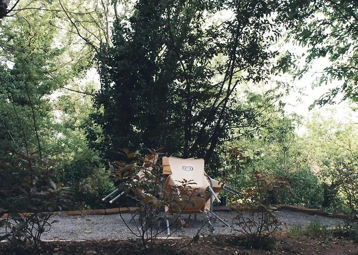 Peterpan, Direttamente Sulla Piazza * Casal Fiumanese